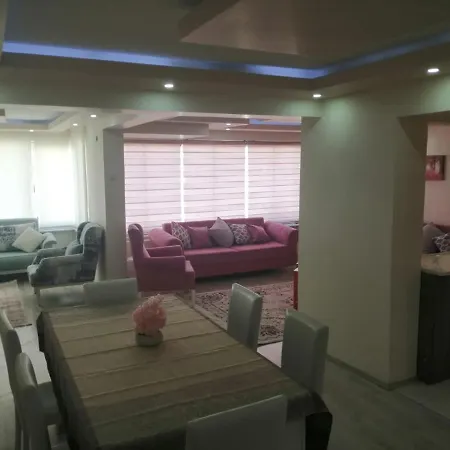 Albarakah شقة *